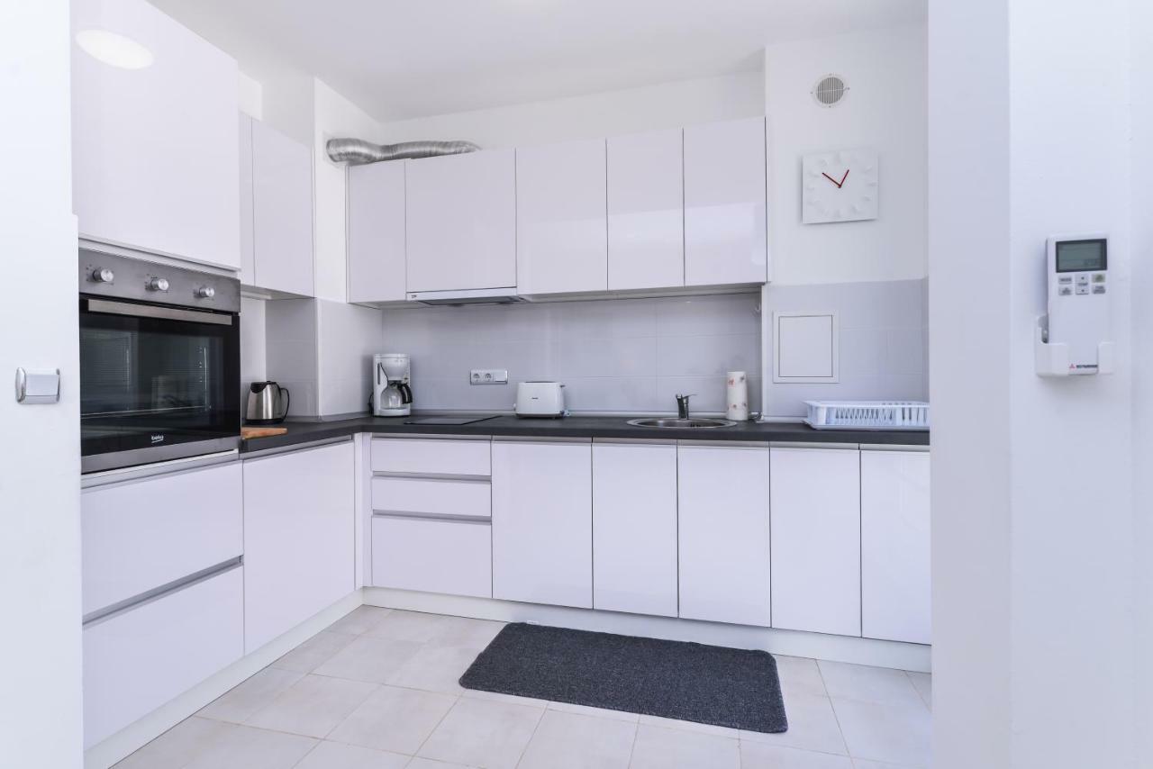 Cinecitta - One Bedroom Lion'S Bridge Apartment Sofia Luaran gambar