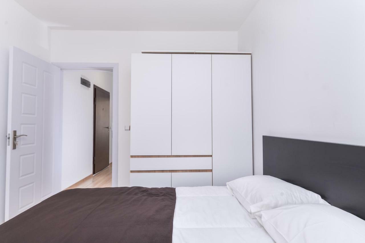 Cinecitta - One Bedroom Lion'S Bridge Apartment Sofia Luaran gambar
